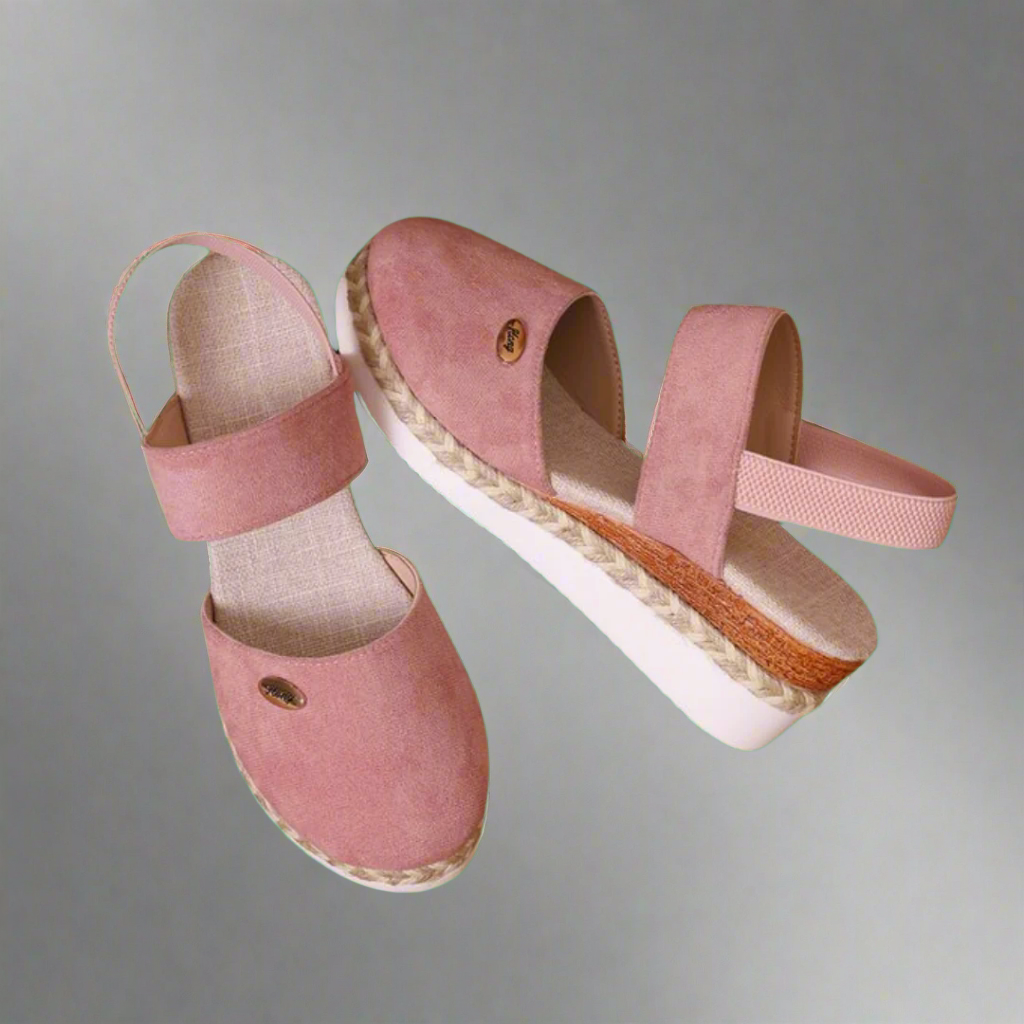 Gitta | Komfortable und vielseitige Sandalen in großen Größen für Damen