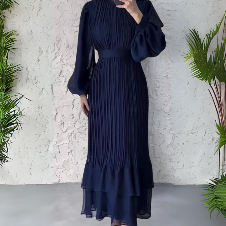 Cami - Elegantes Abendkleid für den Herbst mit Strickakzenten