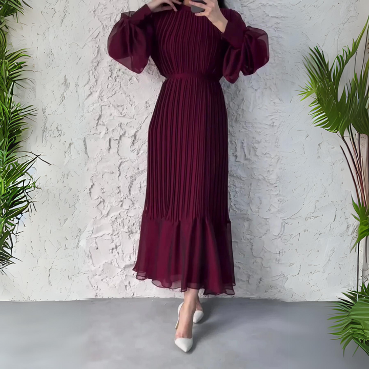 Cami - Elegantes Abendkleid für den Herbst mit Strickakzenten