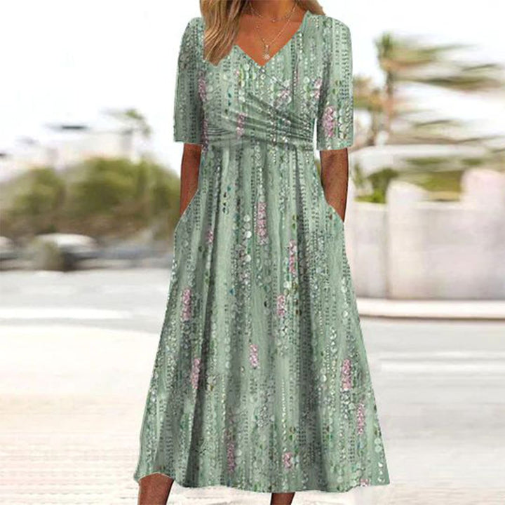 Pristine - Hochtailliertes A-Linien Kleid mit Blumenmuster