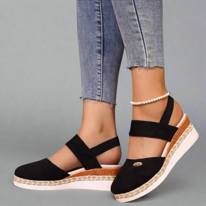 Gitta | Komfortable und vielseitige Sandalen in großen Größen für Damen