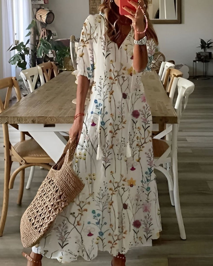 Celina™ | Boho Mave Dækkende Kjole" can be rewritten as "Celina™ | Bohemian Maternity Maxi Dress.