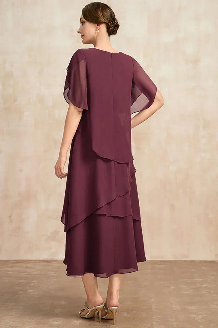Belle - Fließendes Langarmkleid mit kurzen Ärmeln und asymmetrischen Überlagerungen