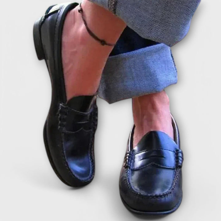 Eline Classic Women's Loafers