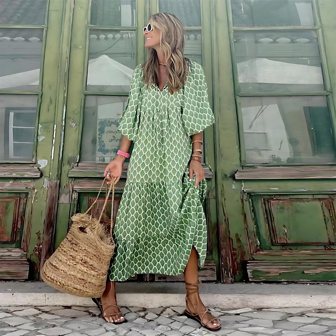 Mabel - Leichtes Kleid mit geometrischem Muster in asymmetrischem Schnitt