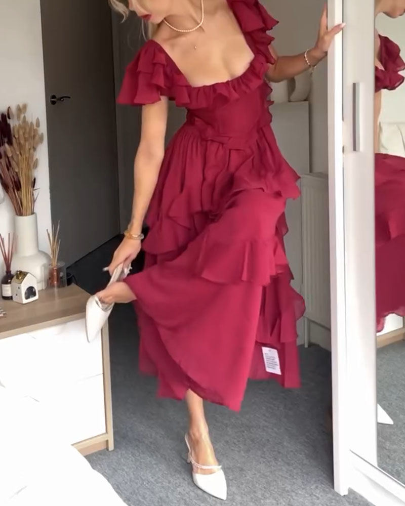 Quinlan - Elegantes hoch tailliertes Kleid mit Spitzenakzenten