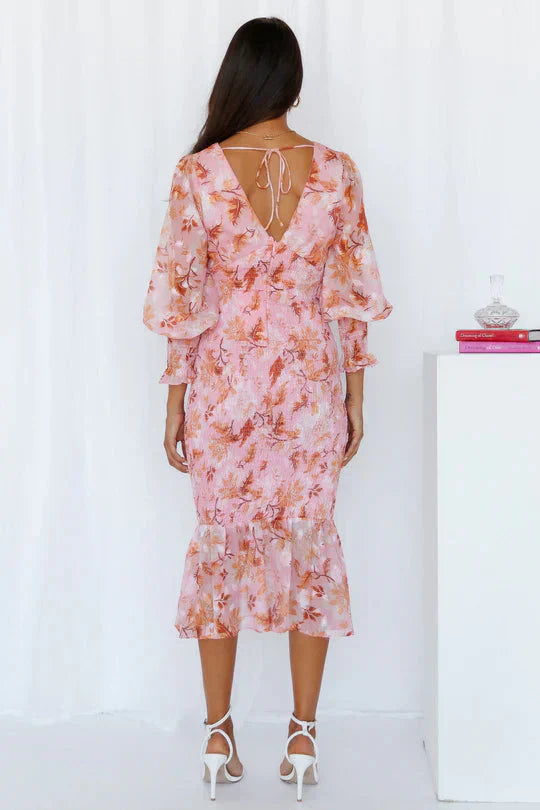 Amara | Leuchtendes Blumen-Kleid