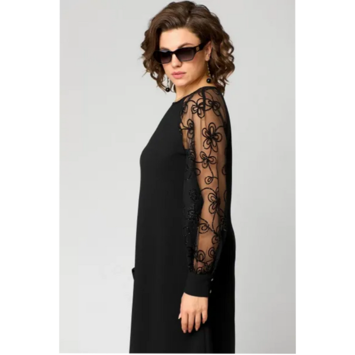 Elara | Elegantes Spitzenkleid in großen Größen